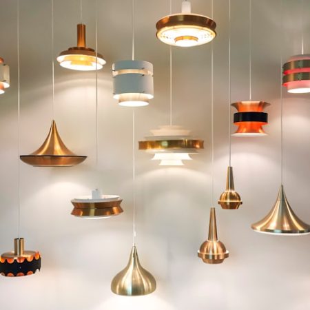 The Magic of Lighting: Creating Warm and Inviting Spaces This Fall